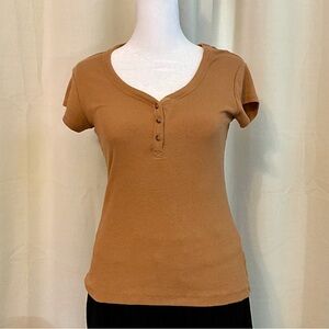 Joie Umber Brown Fitted Buttoned Short Sleeve Henley Tee